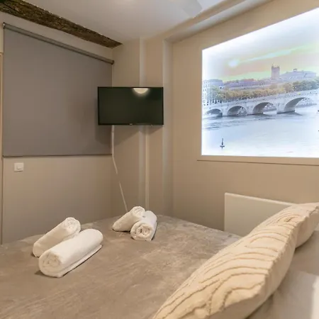 Mba - Splendide Proche Marais Apartment *